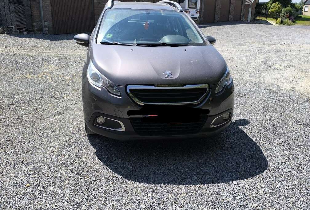 Peugeot 1.2 PureTech 82ch BVM5 Access