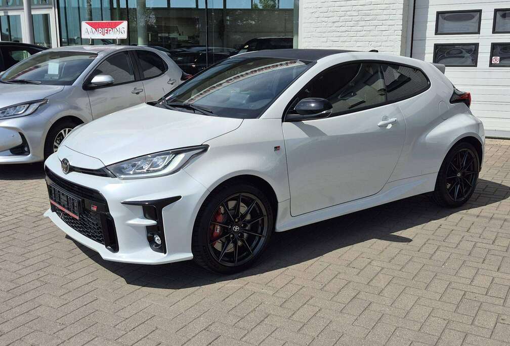 Toyota GR 1.6 Turbo 4x4 *High Performance* 261pk *2024* slechts 12980KM