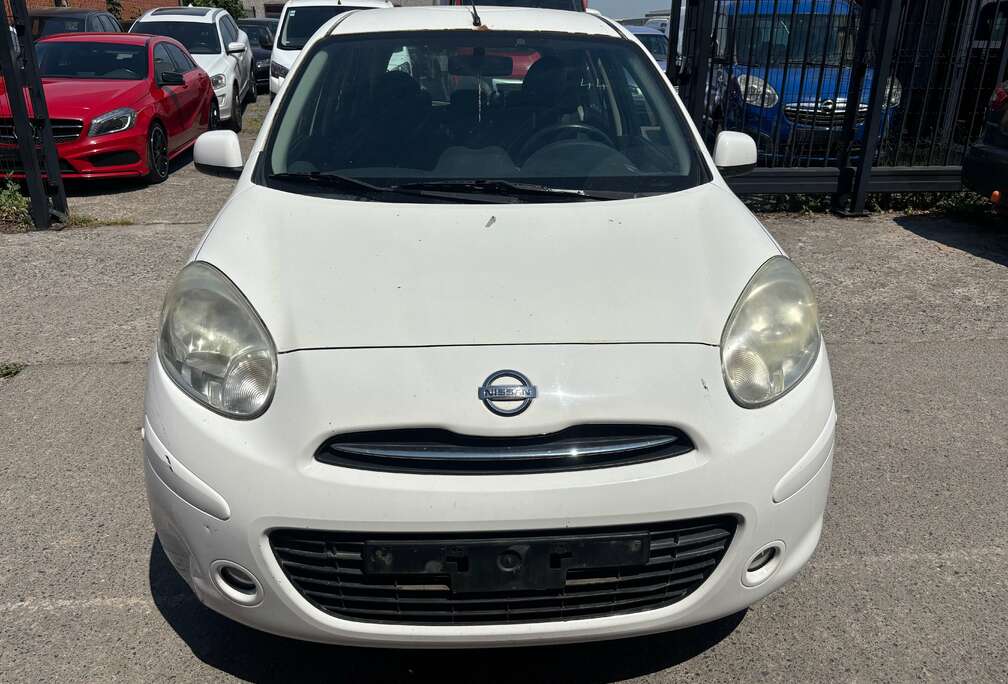Nissan 1.2 carrosserie  Export
