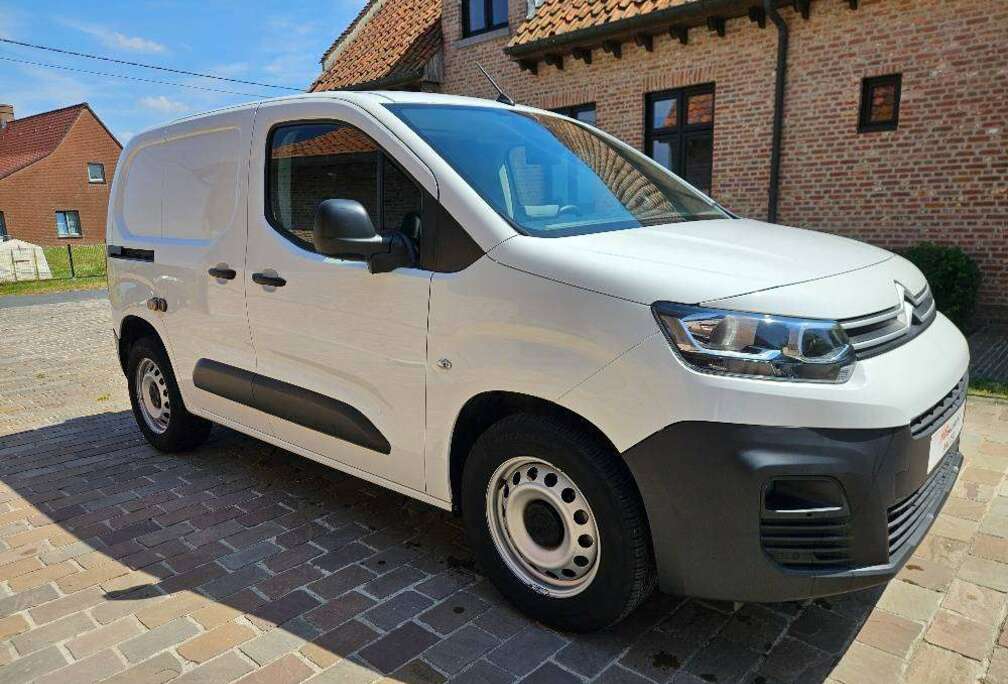 Citroen 1.2 BENZINE AUTOMAAT FULL OPTION 131PK