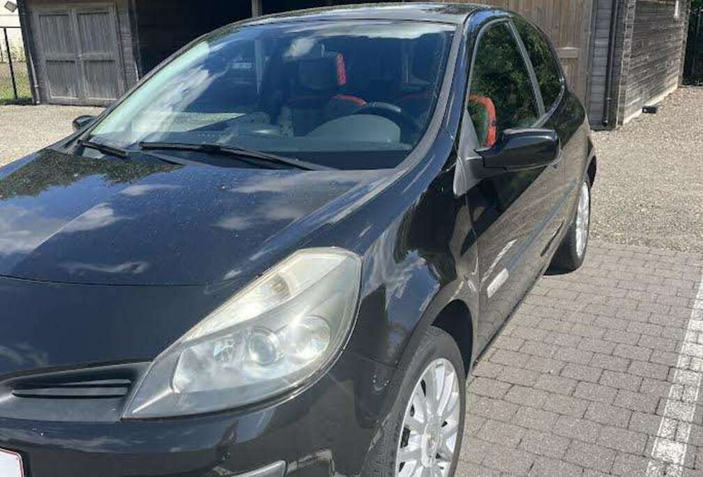 Renault Clio 1.2i 16v RipCurl