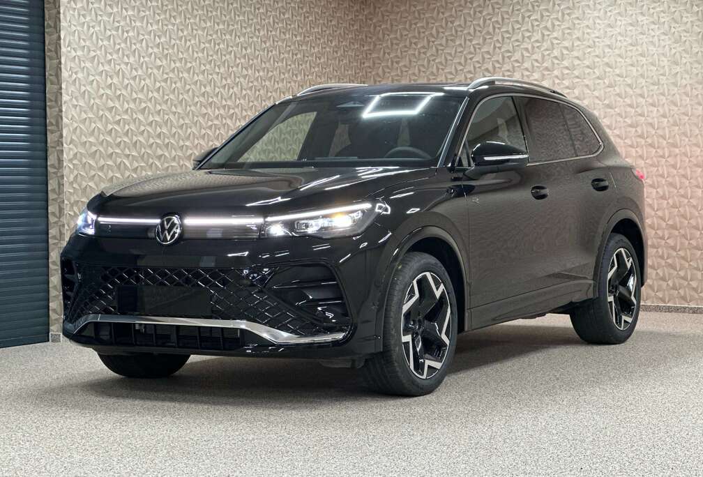 Volkswagen 1.4 l/110 kW TSI R-Line EXPORT OUT EU MY25