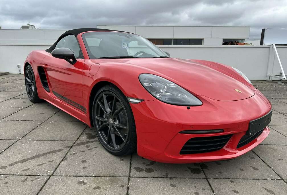 Porsche 718 T/LED PDLS PLUS/PARK ASSIST/DOPPELKUPPLUNG