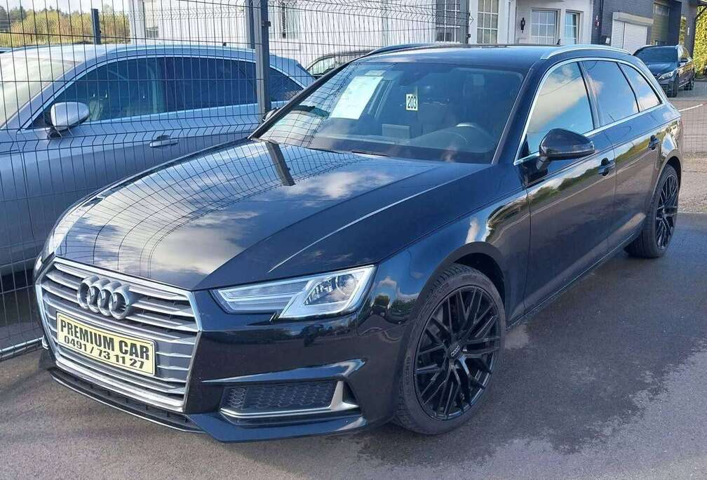 Audi A4*S*LINE**XENON/CARPASS*CARPLAY