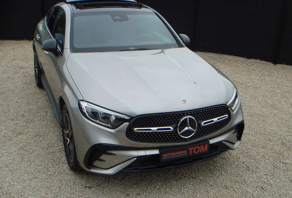 Mercedes-Benz NEW COUPE * AMG LINE * NIGHT PACK * PANODAK * LEDER * 360 *