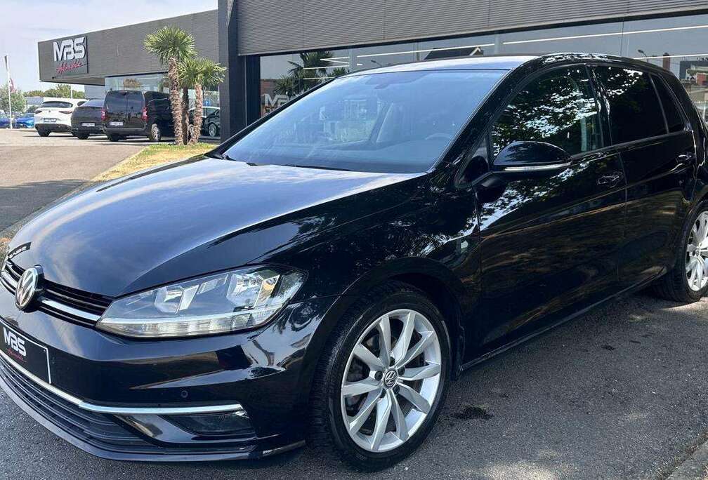 Volkswagen * 1.0 TSI * LED* NAVI* CAMERA* CLIM* CRUISE* GARANTIE 12 MOIS*