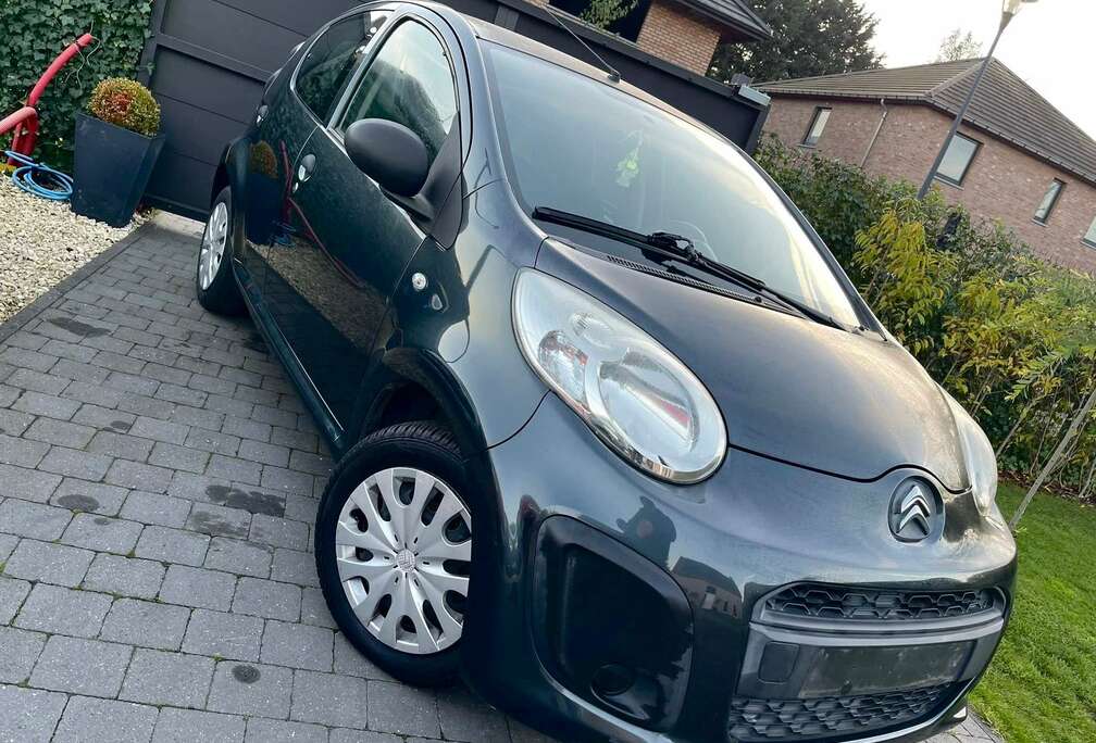 Citroen 1.0i* Mod 2014 * 67.000 Km *  Neuf  * 5 Portes