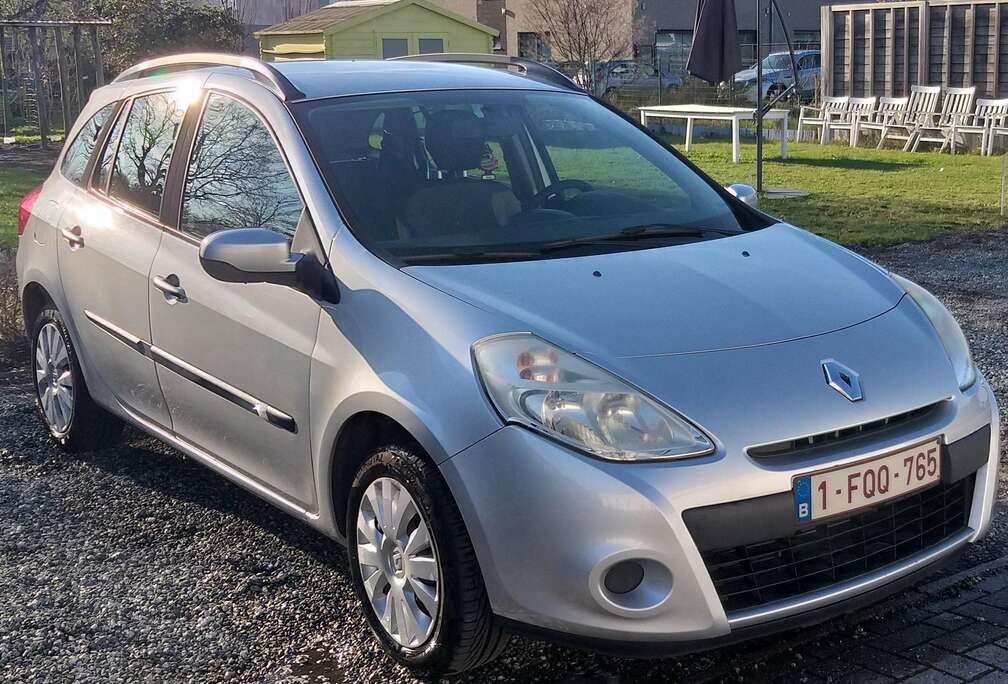 Renault Clio 1.5 dCi Authentique FAP