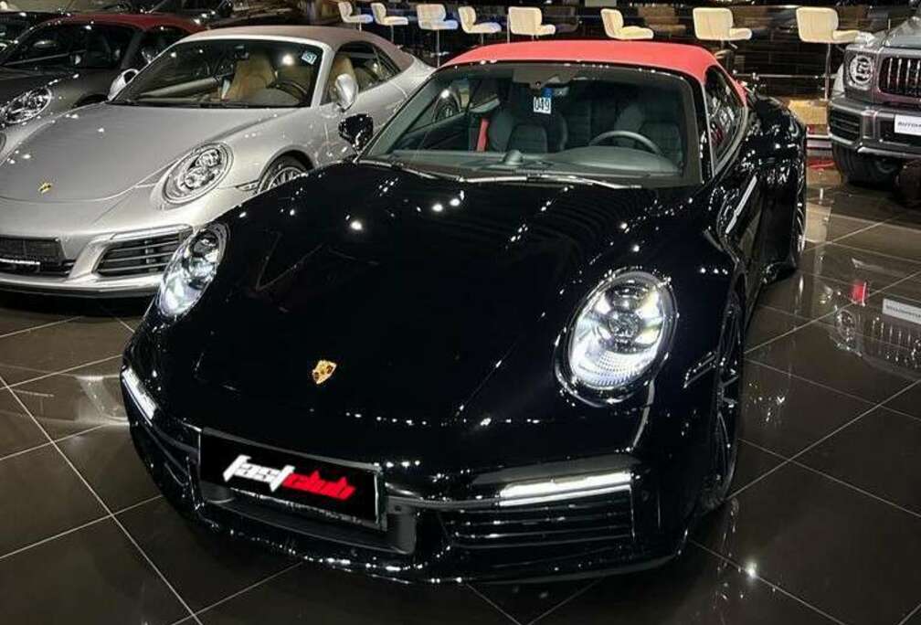 Porsche 911 Turbo S Cabriolet full options 650CH