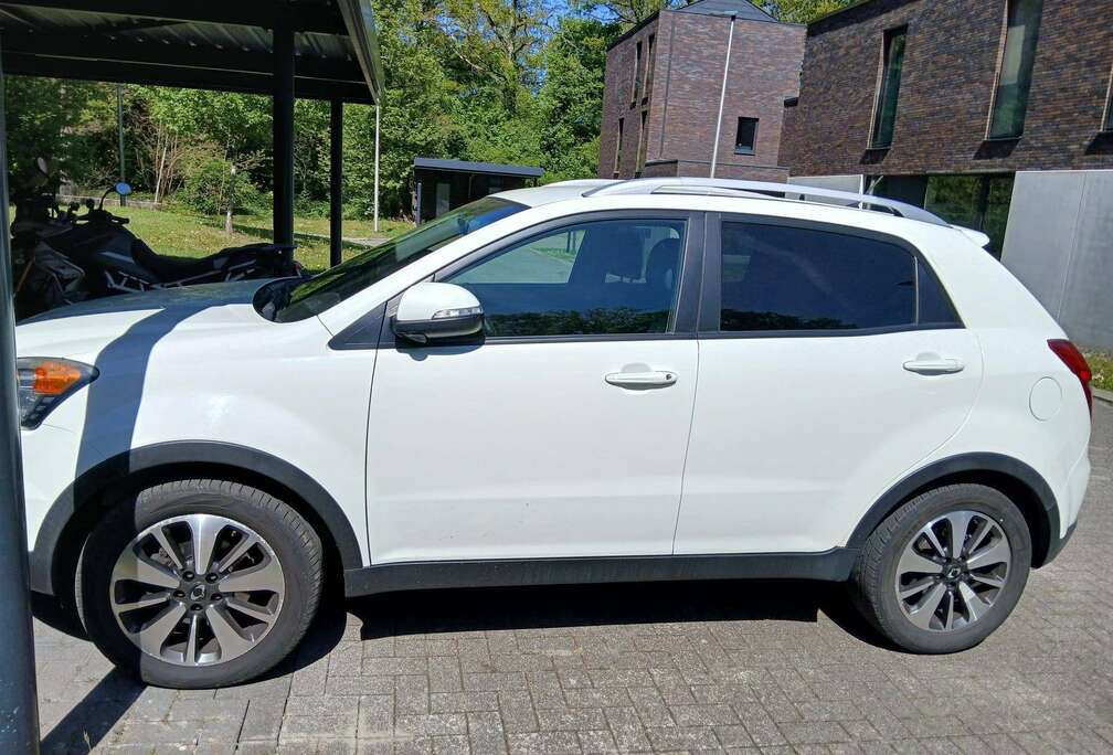 SsangYong Korando 2.0 e3 4WD Quartz