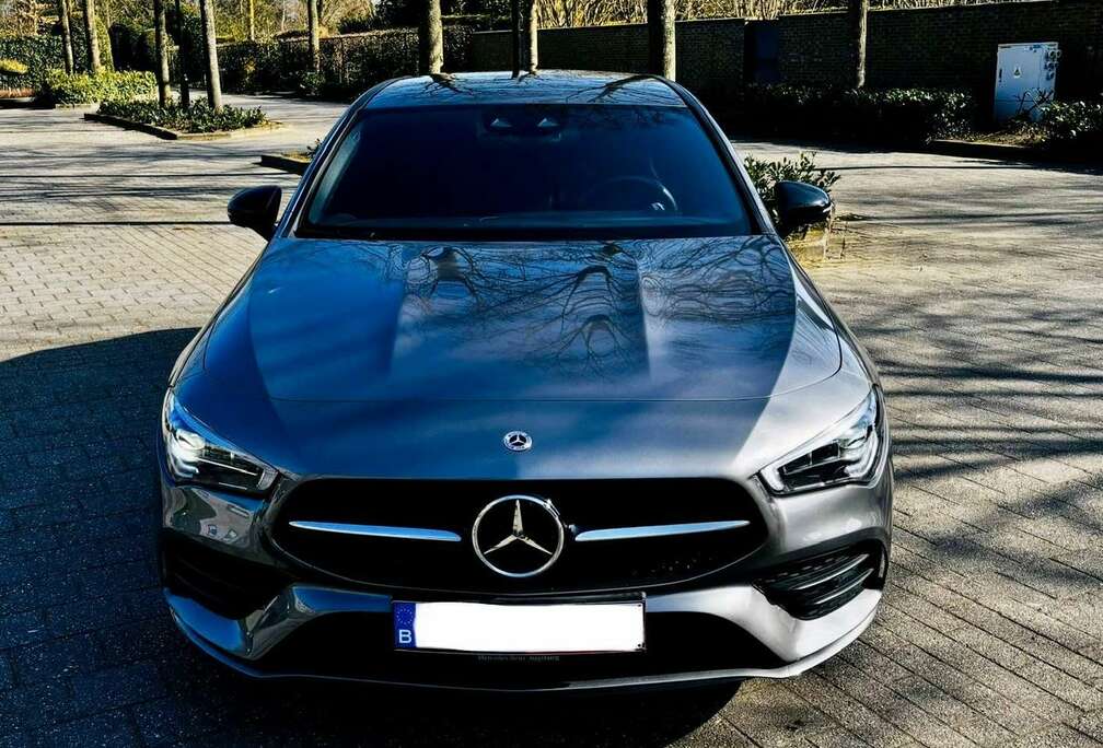 Mercedes-Benz Shooting Brake 250e 8G-DCT