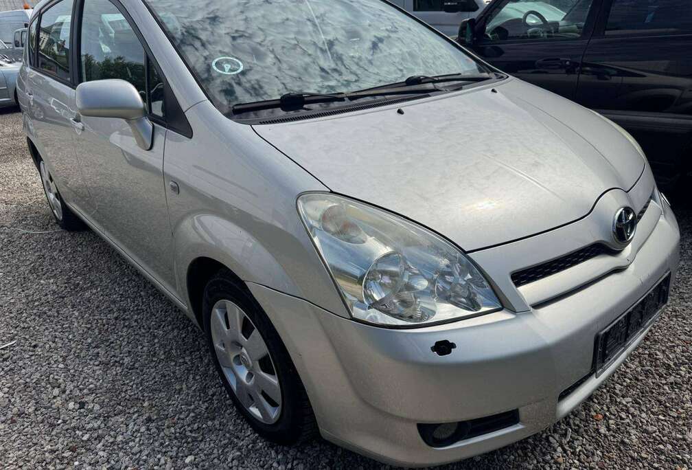 Toyota 1.6i VVT-i 16v Linea Luna Pack Tech Pack