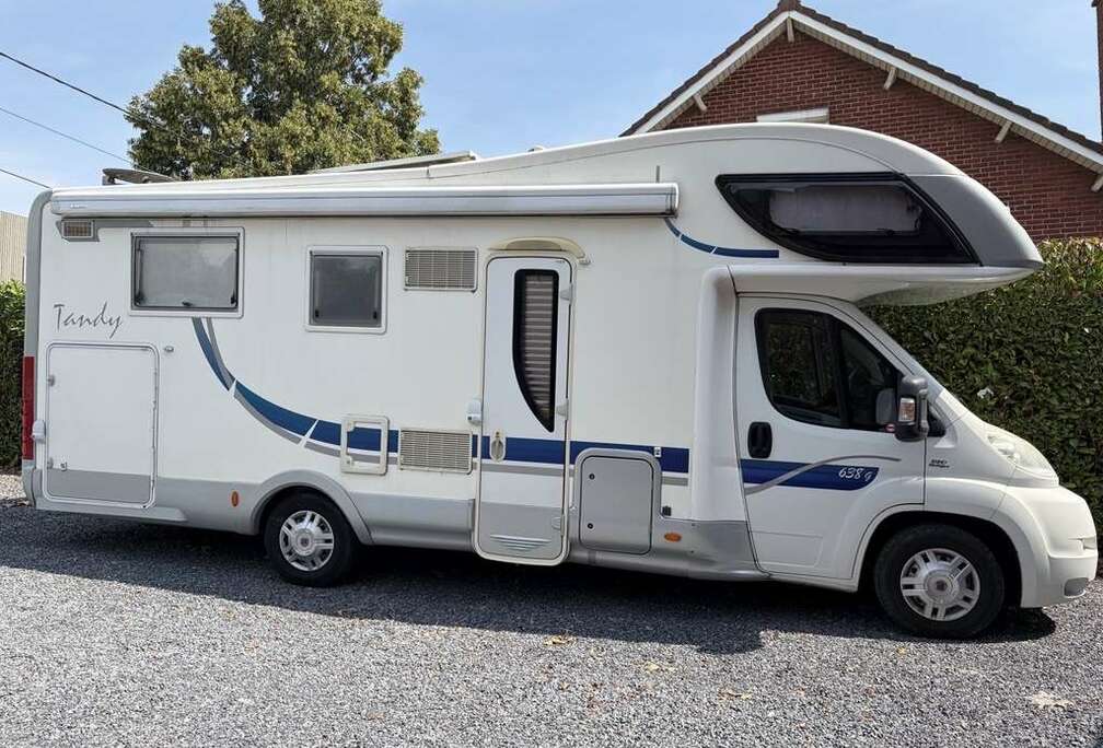 Andere  MC LOUIS TANDY 638 G - 79.898 km - Cuir Beige - GPS CC - Antenne Satellite - Auvent Isabella - Full Équipé