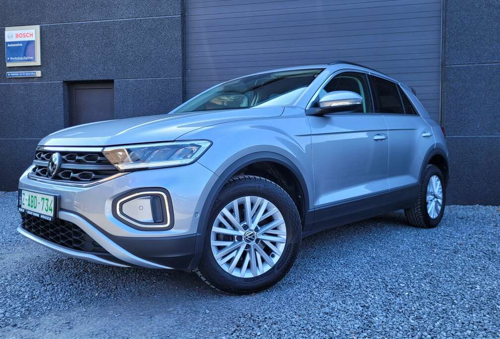 Volkswagen T-Roc 1.5 TSI Style DSG CARPLAY/INPARK/ZETELV/VIRT