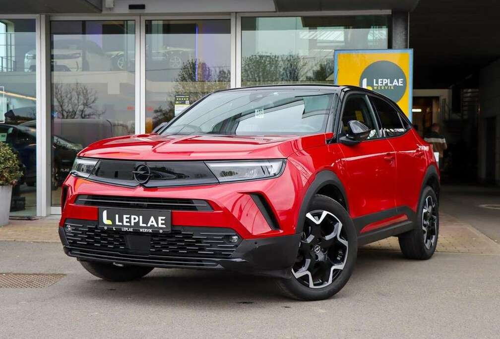 Opel ULTIMATE 1.2T AT8 130PKBLACK PACKCARPLAYCAMERA