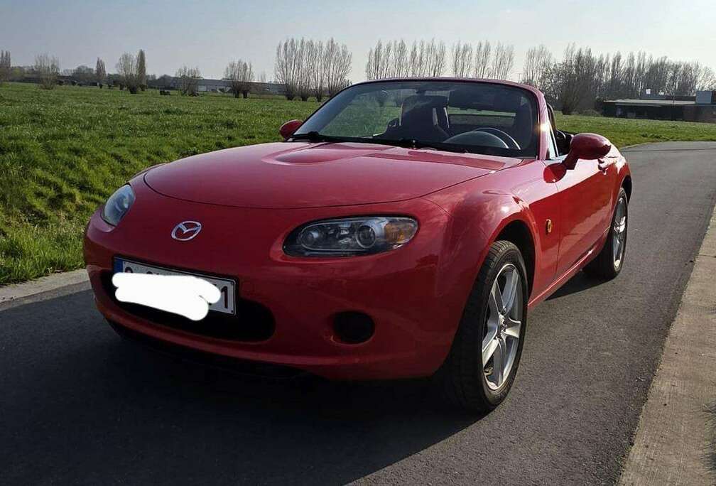 Mazda MX-5 1.8i 16v Active