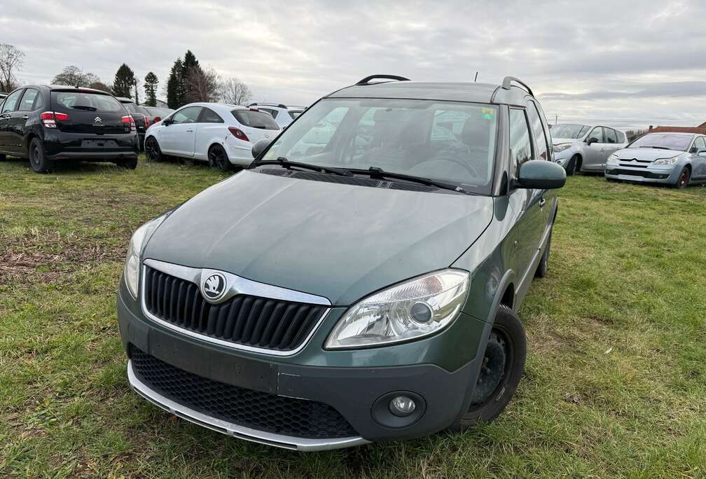 Skoda Roomster 1.6 CR TDi Elegance DPF