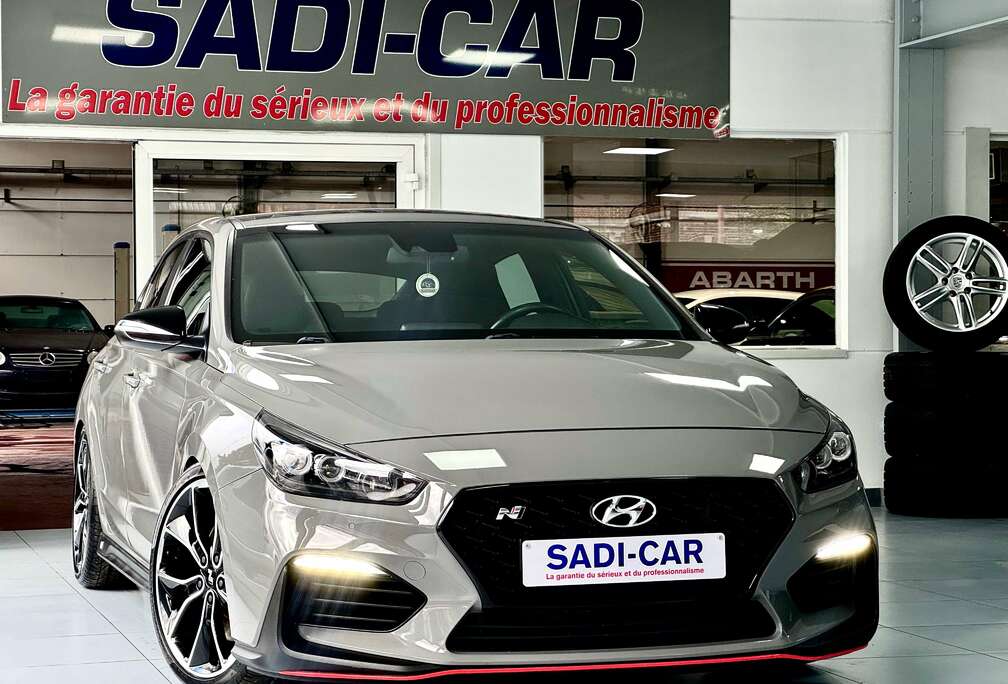 Hyundai N Fastback - 2.0 T-GDi 275cv N Performance Pack