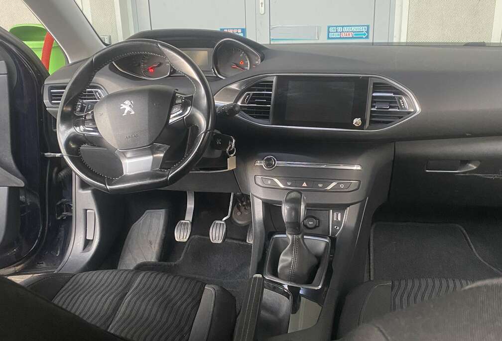 Peugeot 1.6 BlueHDi Allure STT
