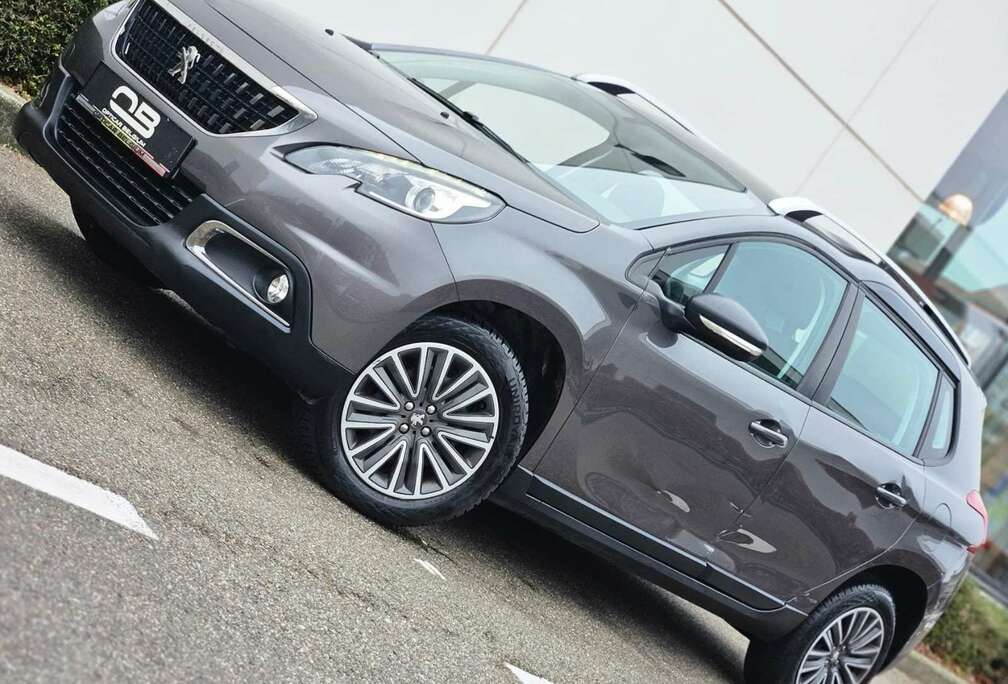 Peugeot *** 1.2i - Auto - PDC- USB - Garantie ***