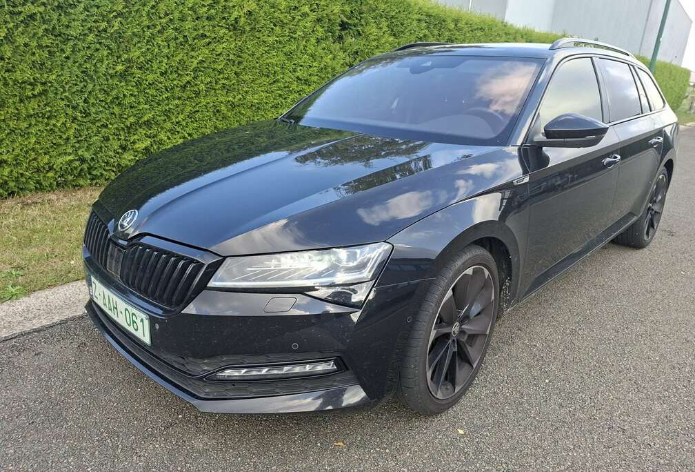 Skoda Superb Combi 2.0 CR TDi Sportline DSG (EU6AP)