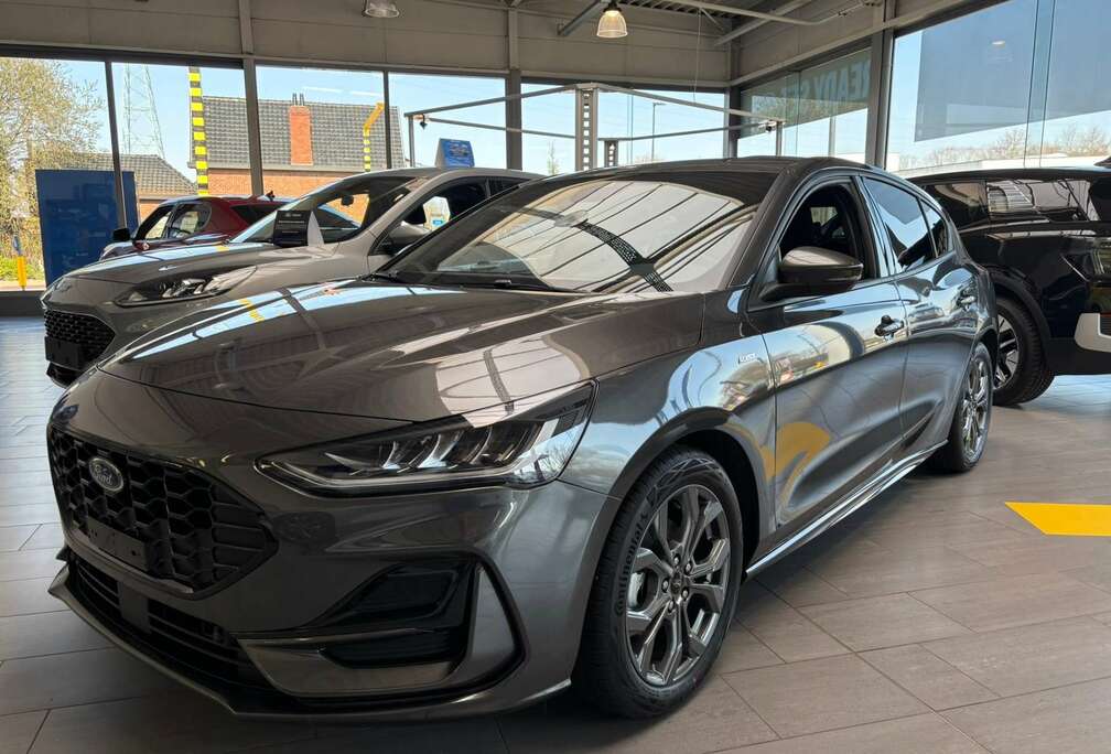 Ford ST-LINE 5D 1.0i ECOBOOST met 125 PK / STOCK