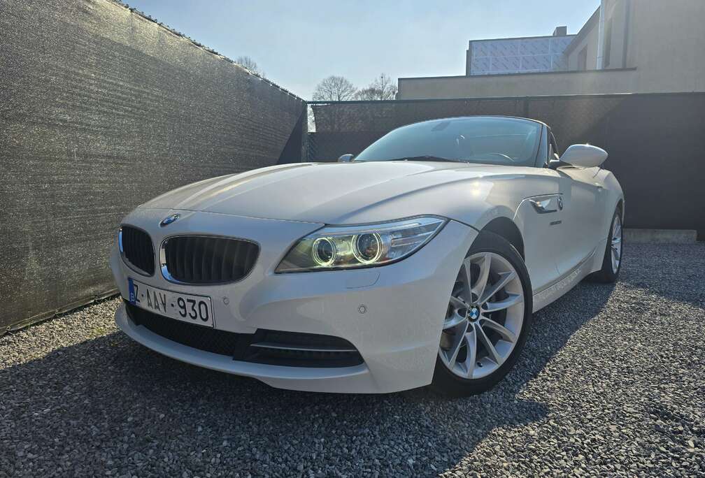 BMW 2.0iA sDrive28i Automaat ***12 MAANDEN GARANTIE***