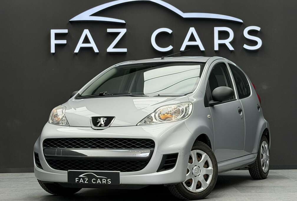 Peugeot 1.0i Trendy * RADIO&CD + PROPRE + GARANTIE *