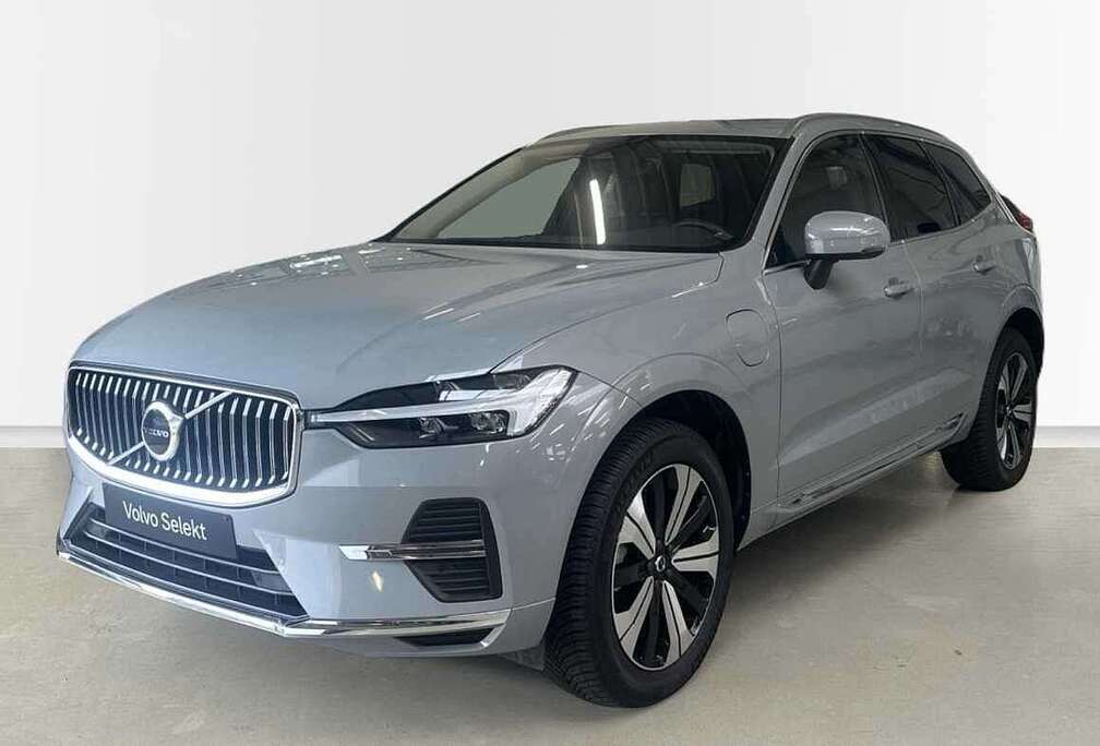 Volvo Core Bright T6 | Pano Dak | Zetelverwarming V+A |