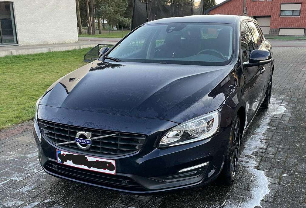 Volvo V60 1.5 T2 Momentum Geartronic