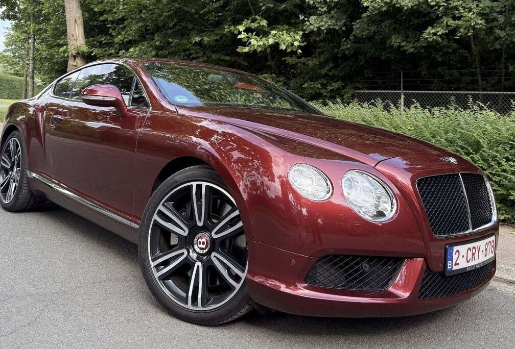 Bentley 4.0 V8