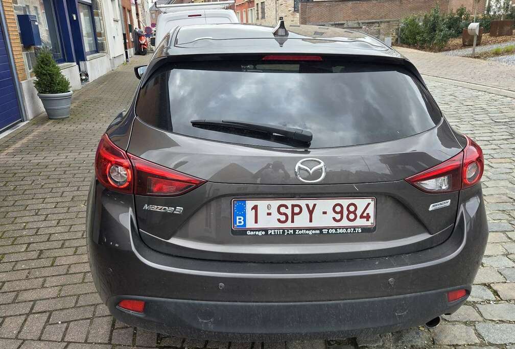 Mazda SKYACTIV-D 105 Center-Line