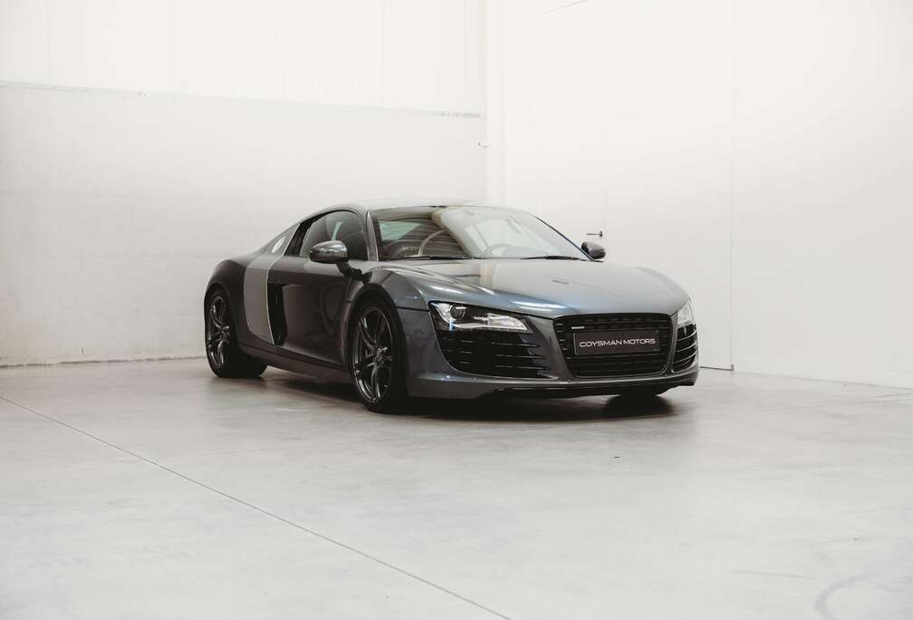 Audi 4.2 FSI Quattro R tronic/B&O/Cruise/Navi/Carbon