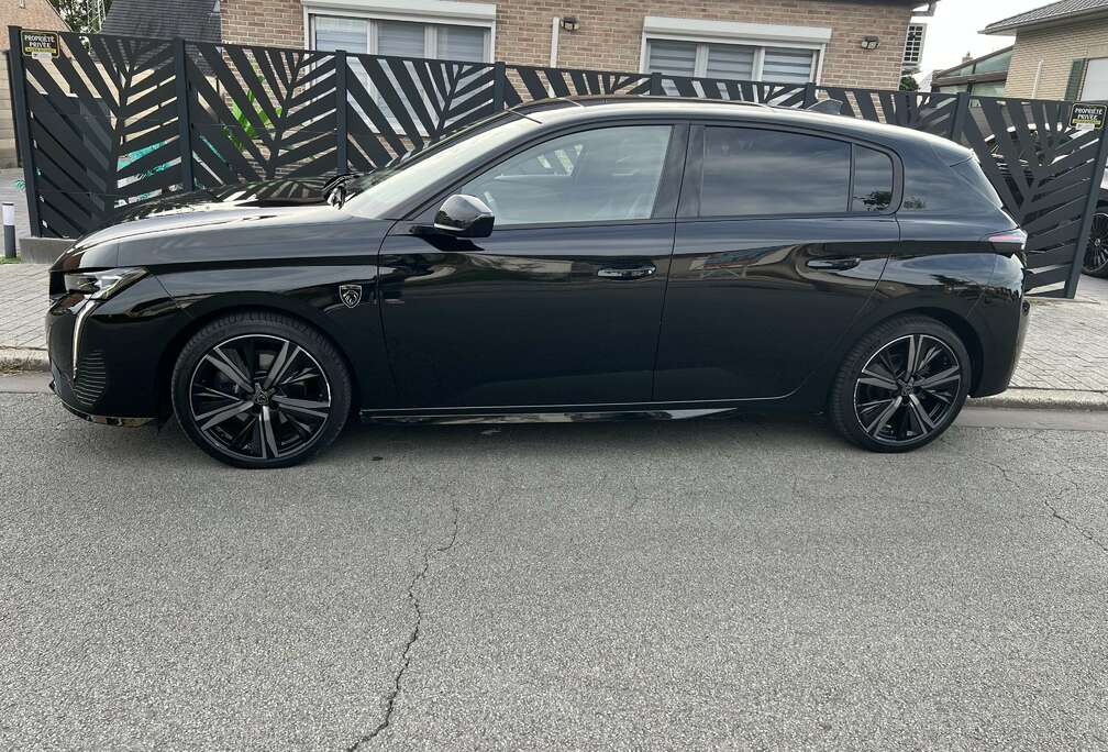 Peugeot 1.2 Hybride GT line
