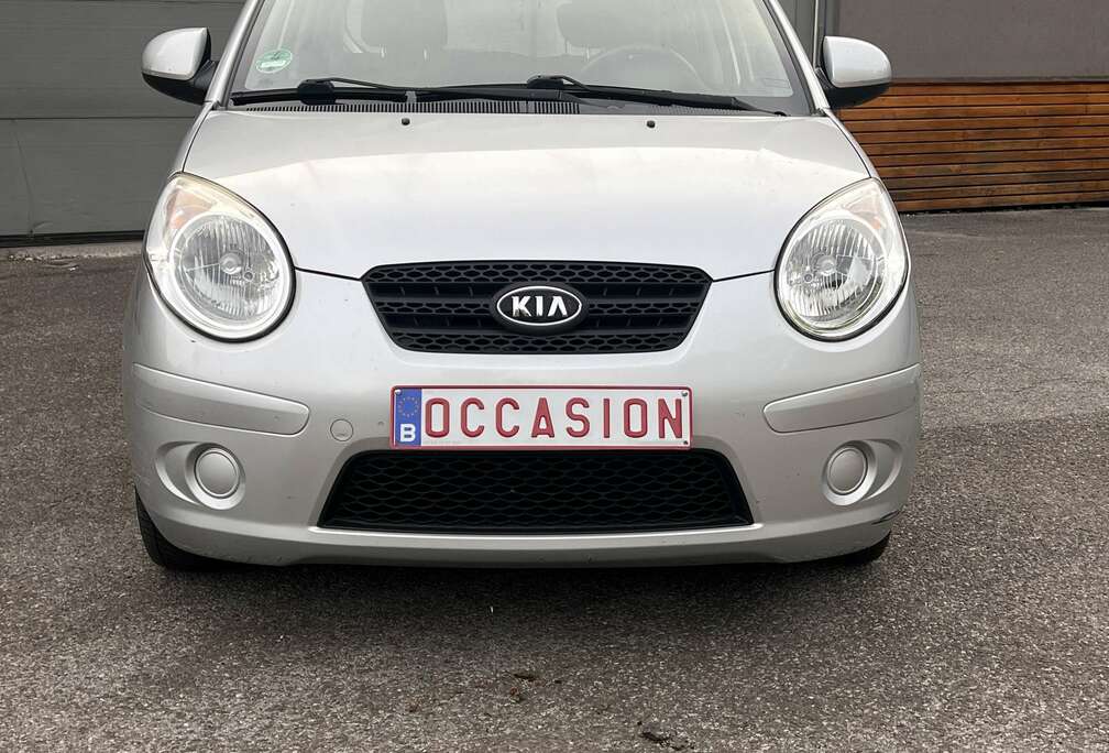 Kia 1.0i 12v LX