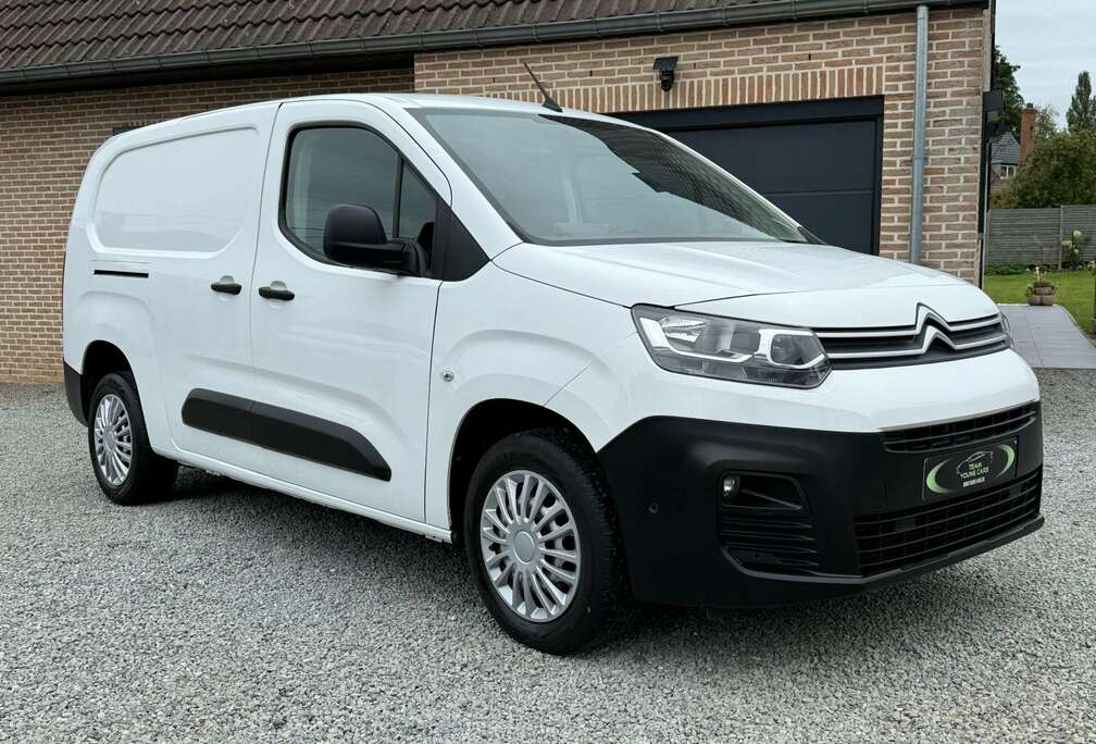 Citroen 1.2 PureTech   LONG CHASSIS