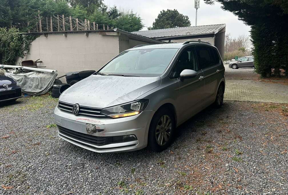 Volkswagen Touran 1.5 TSI Highline OPF