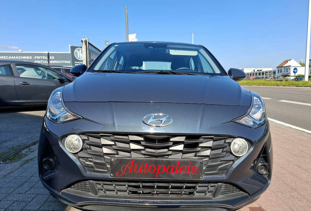 Hyundai 1.0i Sky