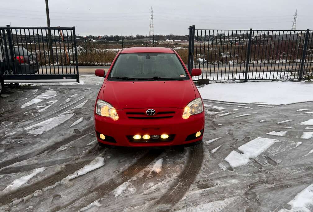 Toyota 1.6i VVT-i 16v Linea Sol