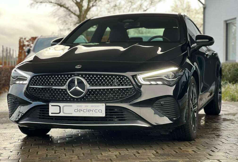 Mercedes-Benz Autom Progressive coupé 2025 keylessgo camera
