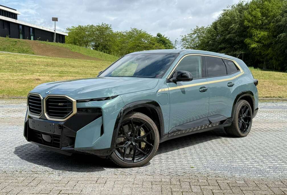 BMW XM PHEV 4.4AS (480 kW)
