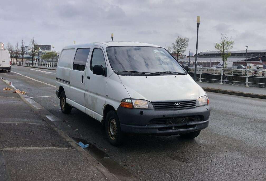 Toyota 2.5 long chassis