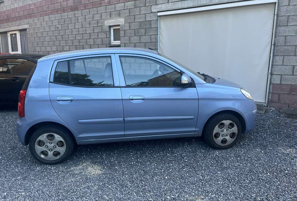 Kia 1.0i 12v EX