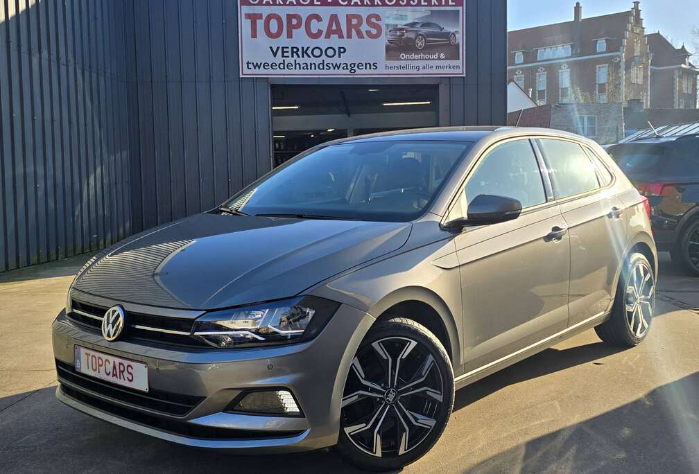 Volkswagen 1.0MPI 2020 Euro6 ° met app-connect, airco,...