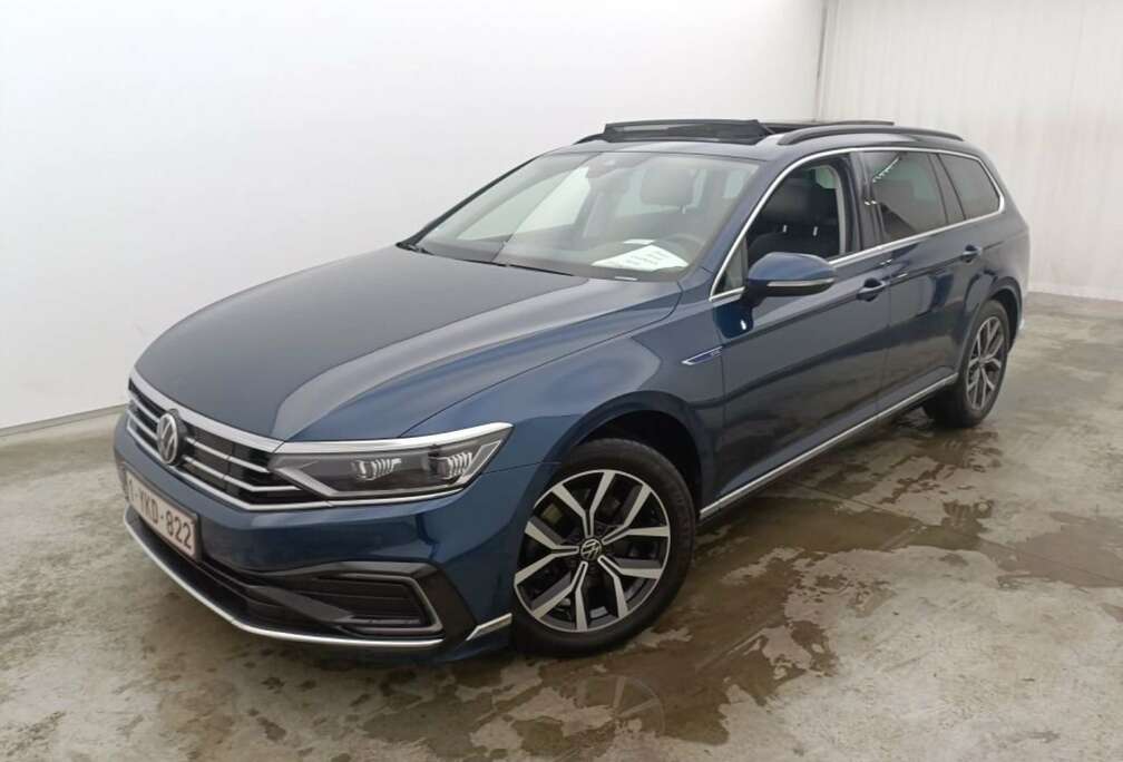 Volkswagen Passat+GTE+1.4+eHybrid+PHEV+Business+DSG+(160+kW)