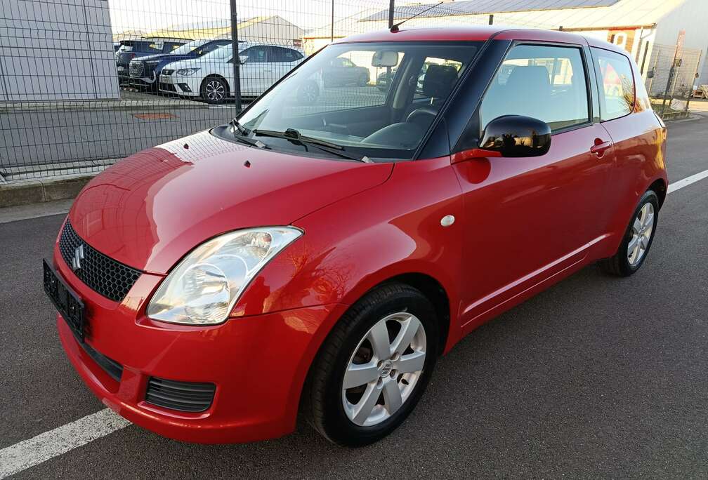 Suzuki Swift 1.3i GLX