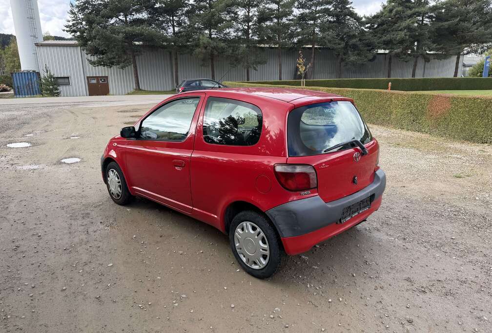 Toyota 1.0i Prêt à Immatriculer ( Vendu Avec Feuille Rose