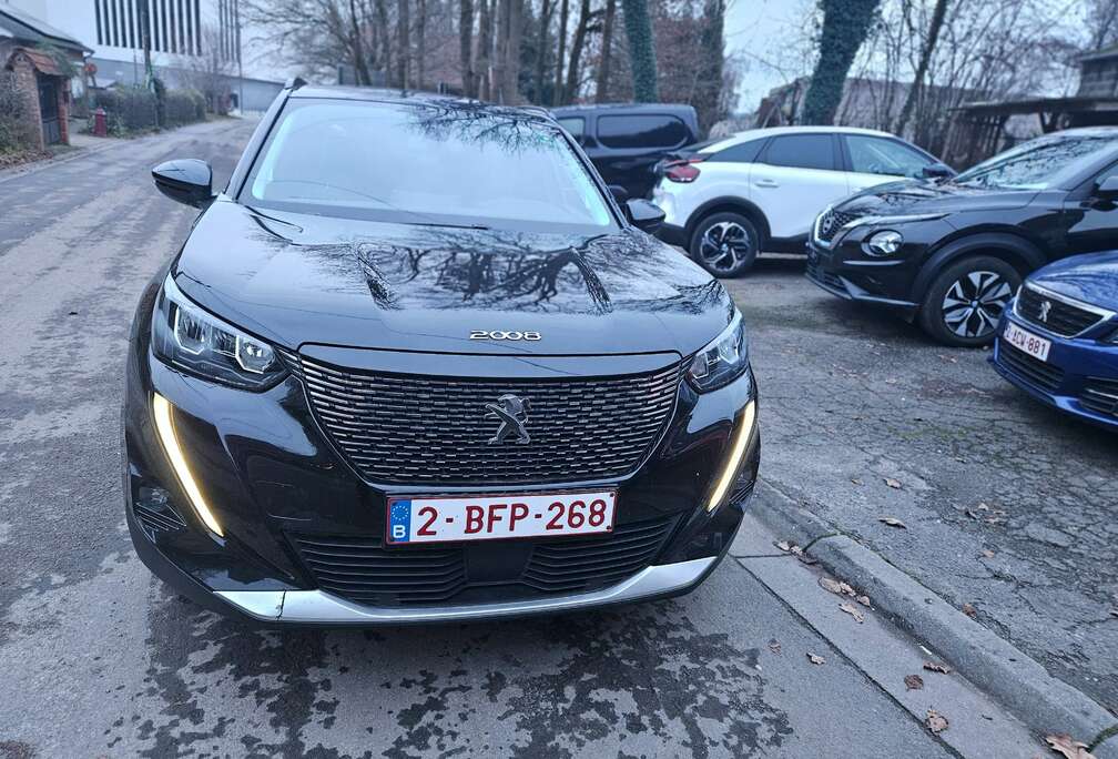 Peugeot 2008 1.2 PureTech Allure