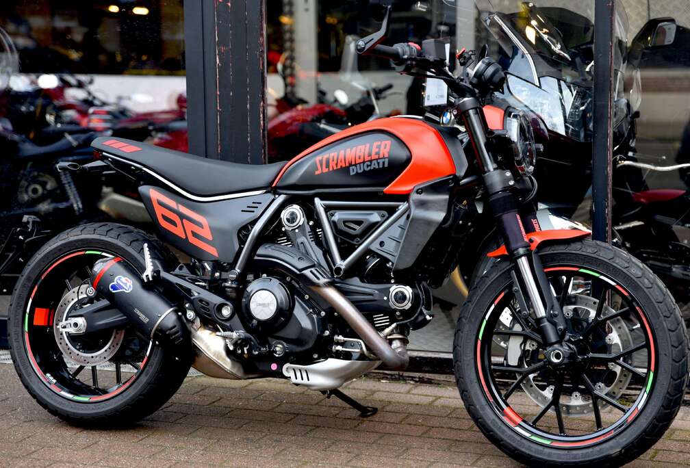 FULL THROTTLE (A2) ***MOTO VERTE***