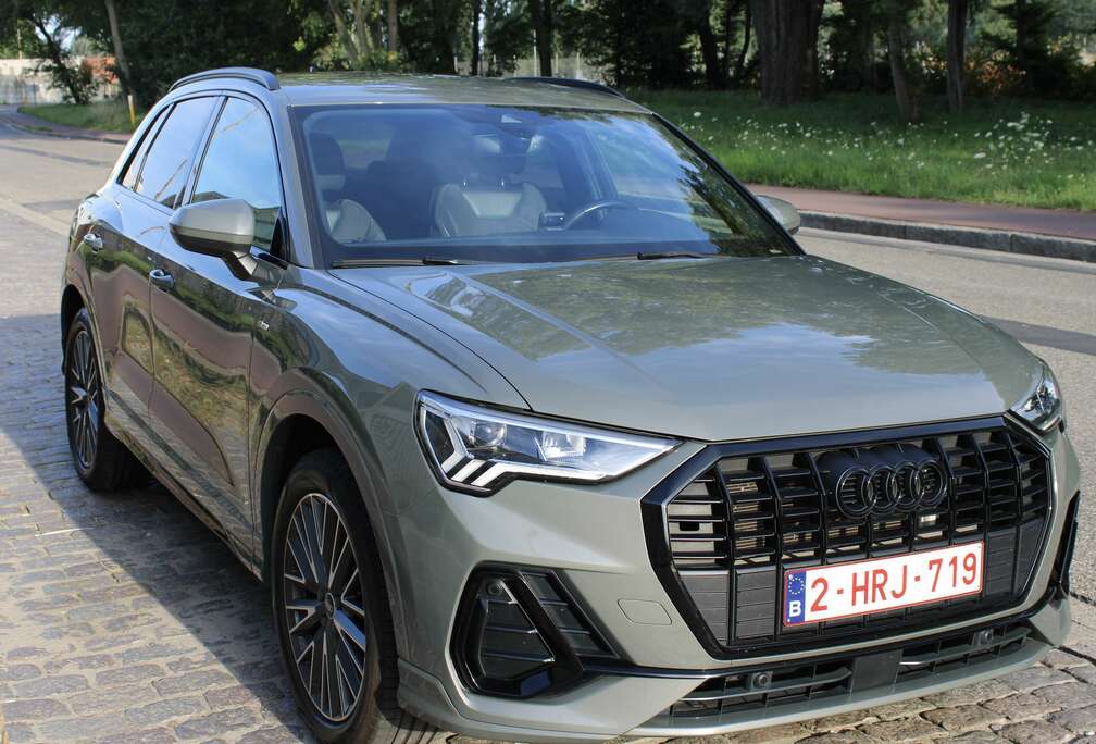 Audi 45 TFSIe S Line